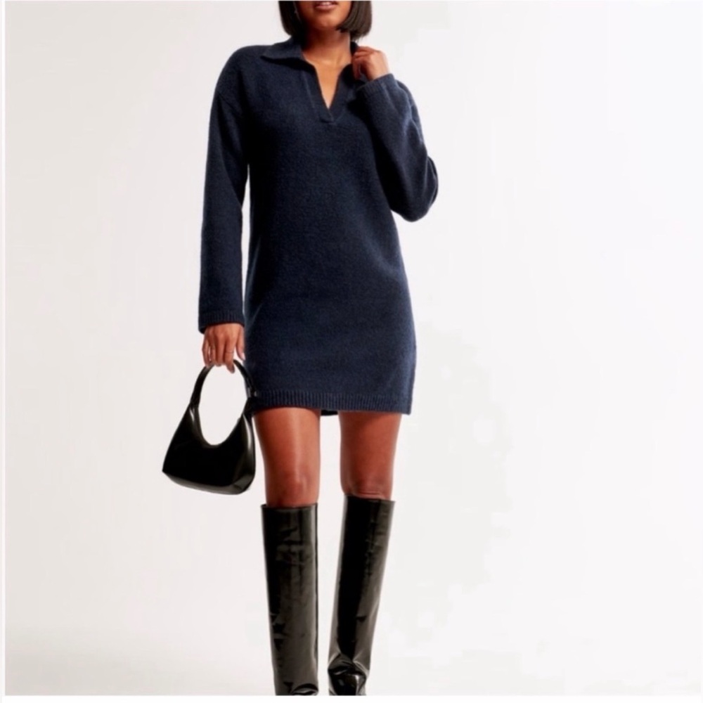 Abercrombie & Fitch Long-Sleeve Collared Mini